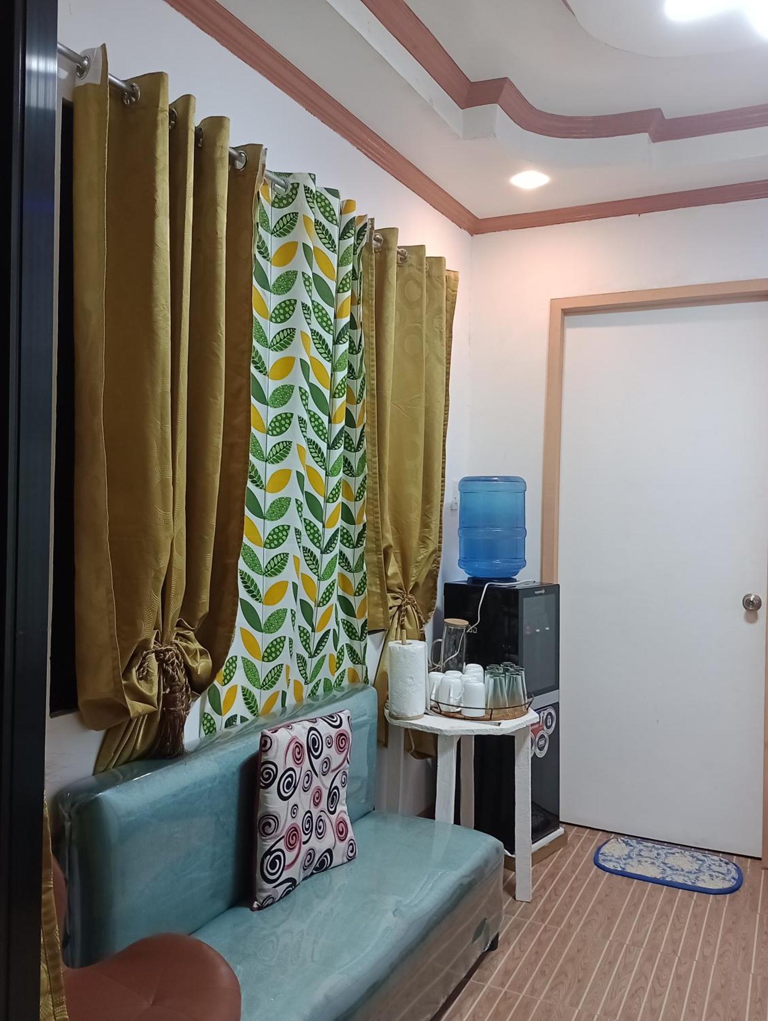 Zia Homestay Burgos  Экстерьер фото