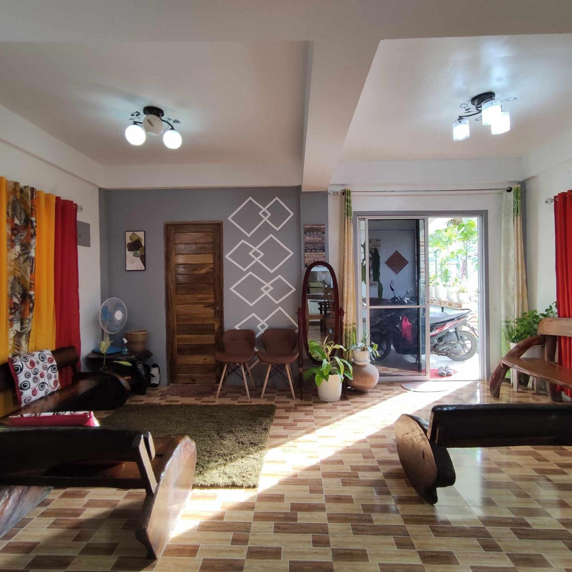 Zia Homestay Burgos  Экстерьер фото